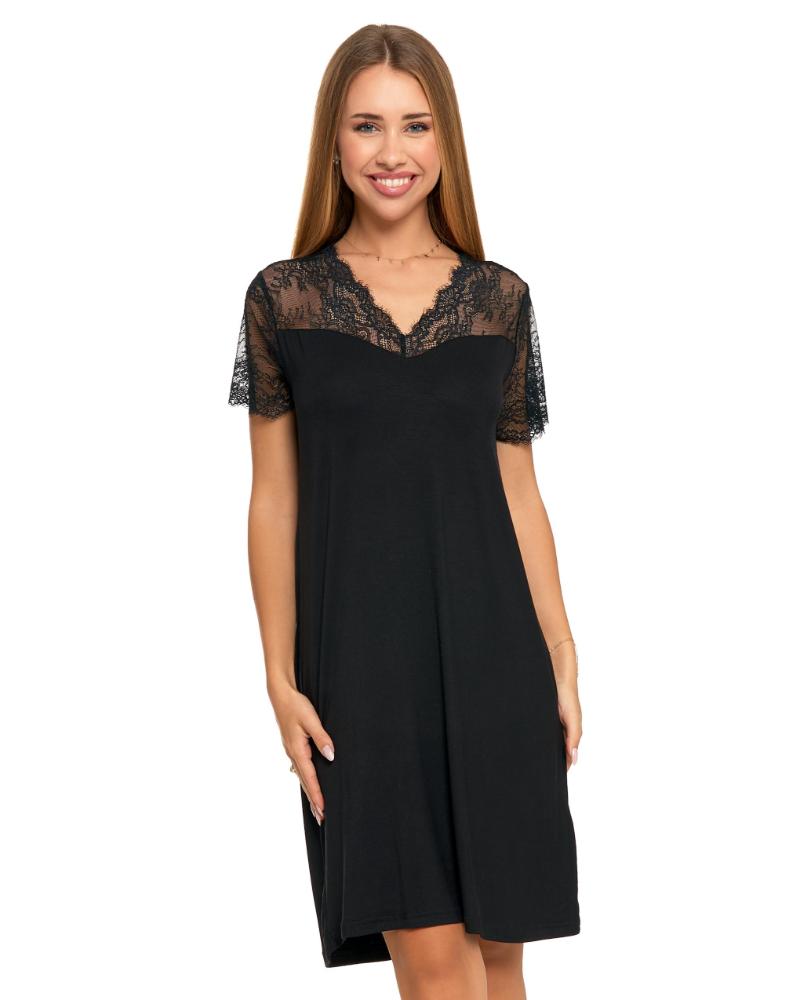 Camasa de noapte din vascoza cu dantela