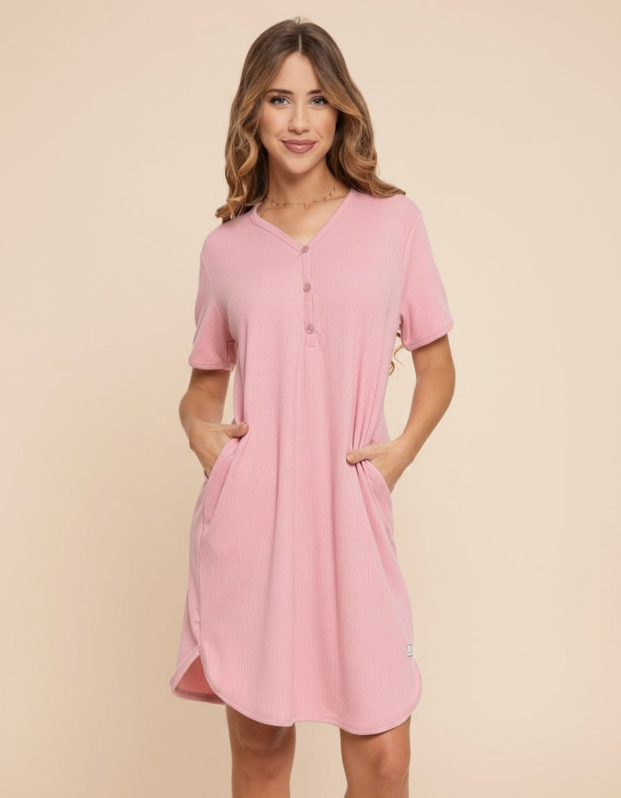 Camasa de noapte roz cu buzunare