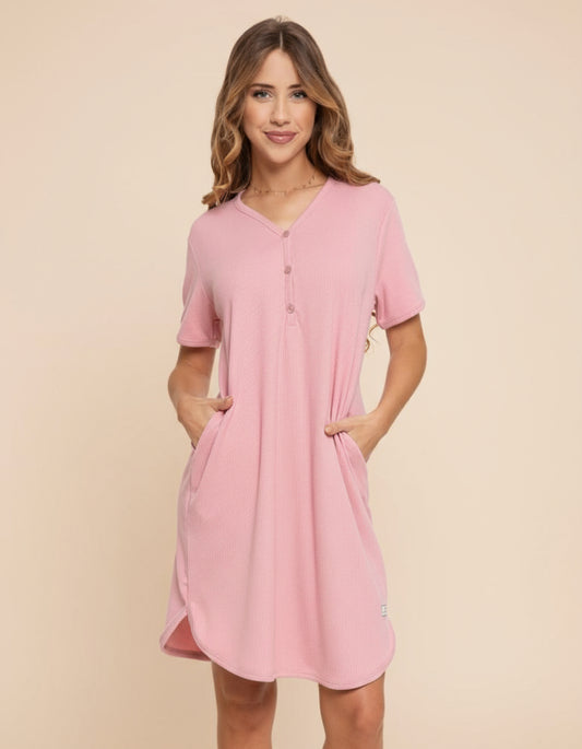 Camasa de noapte roz cu buzunare