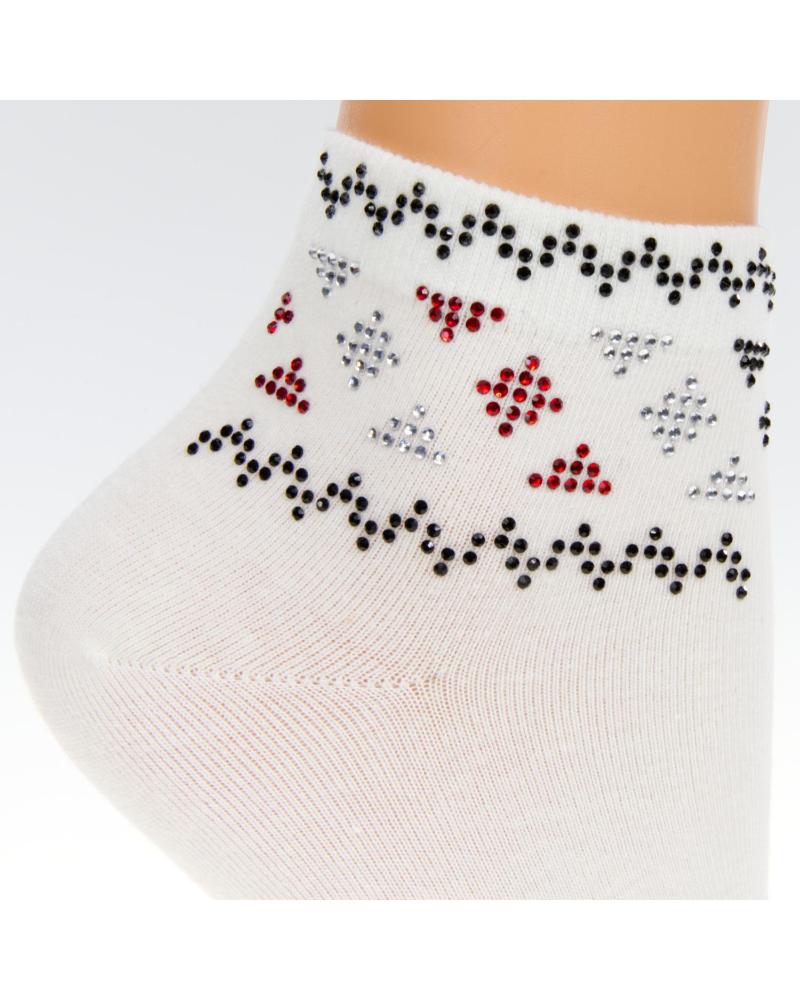 Sosete cu motiv traditional