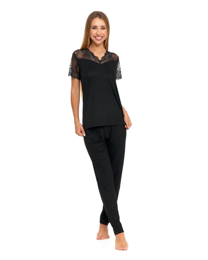 Pijama neagra din vascoza cu dantela