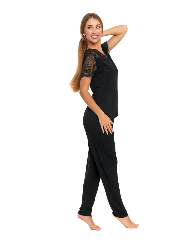 Pijama neagra din vascoza cu dantela