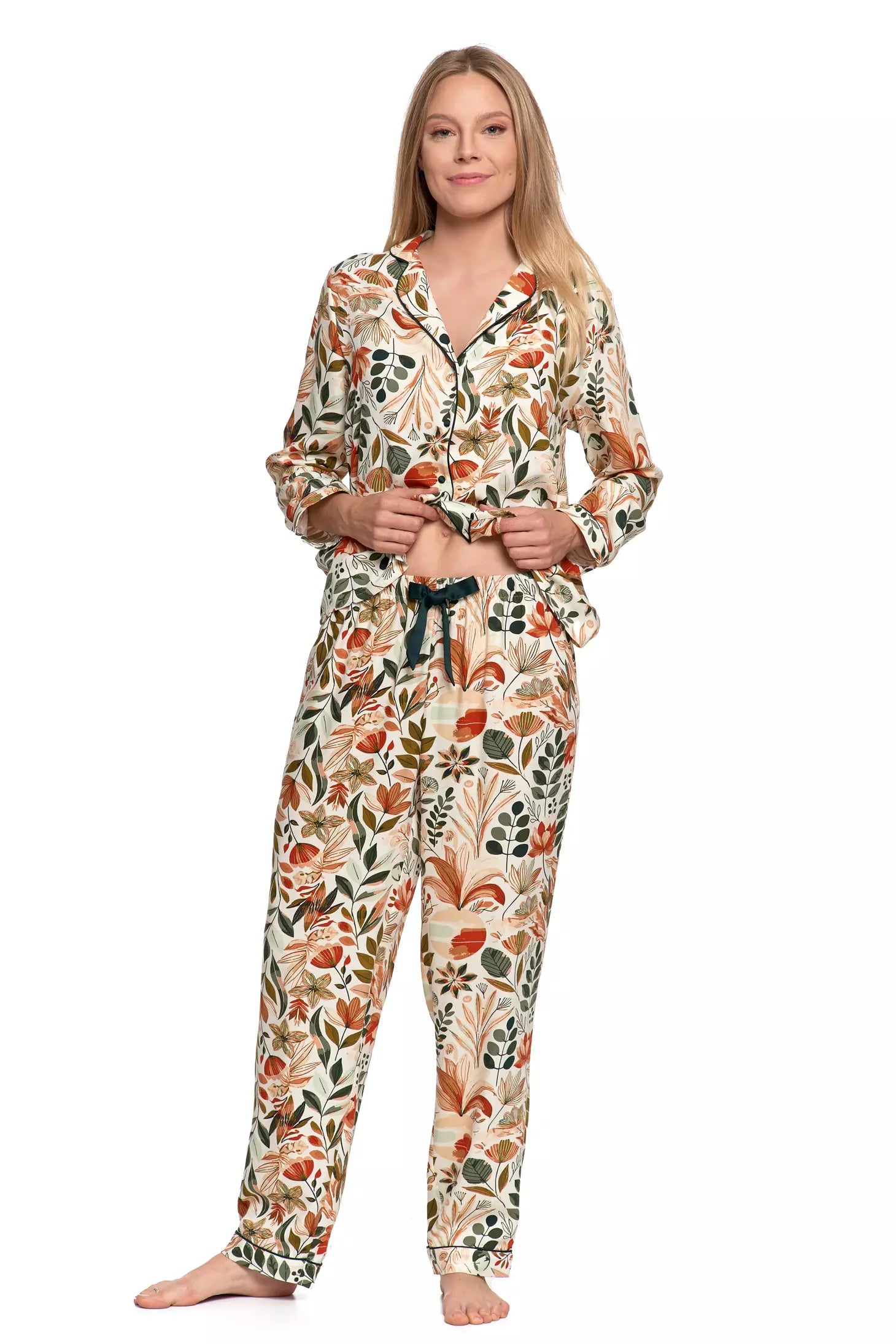 Pijama femei inflorata, viscoza