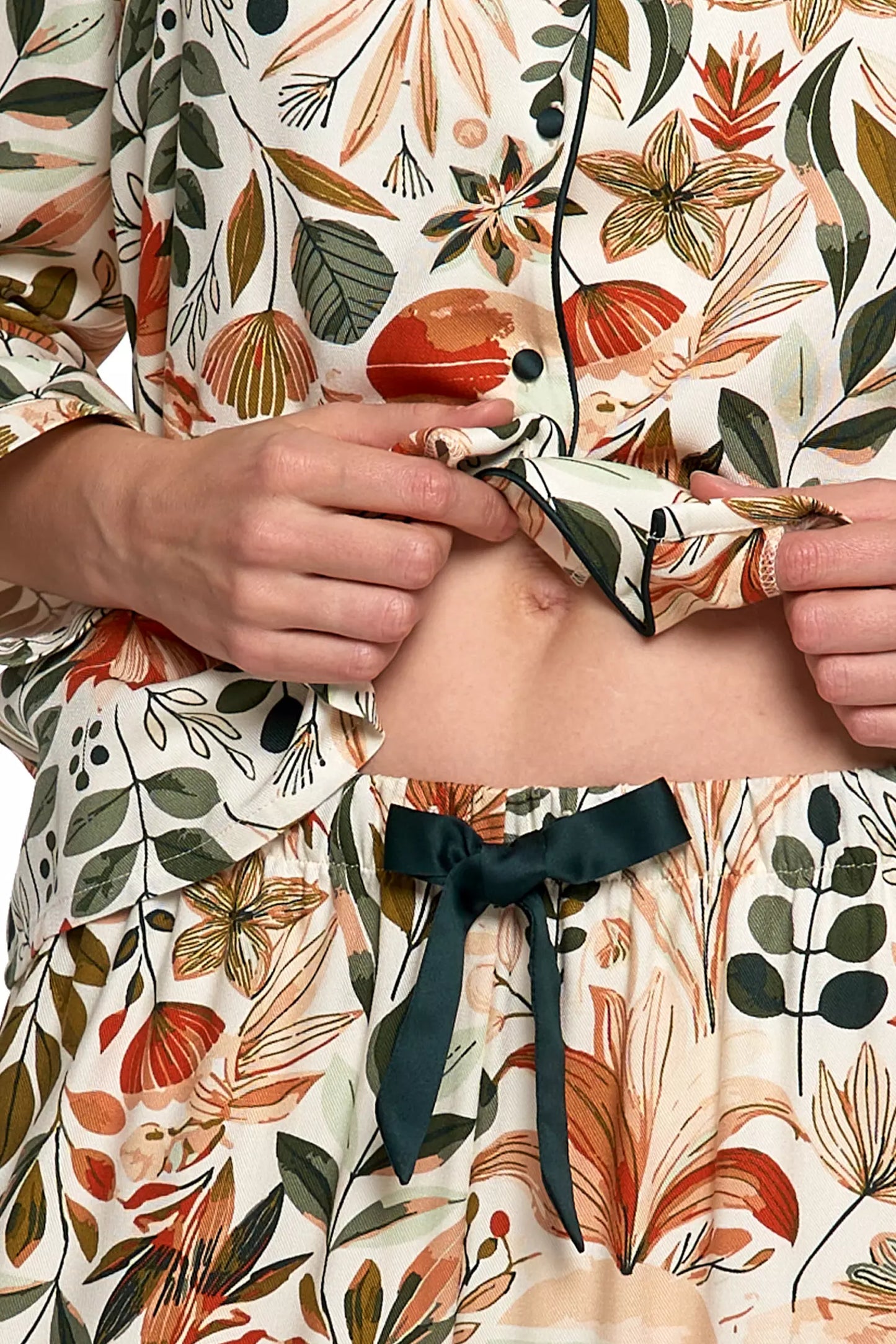 Pijama femei inflorata, viscoza