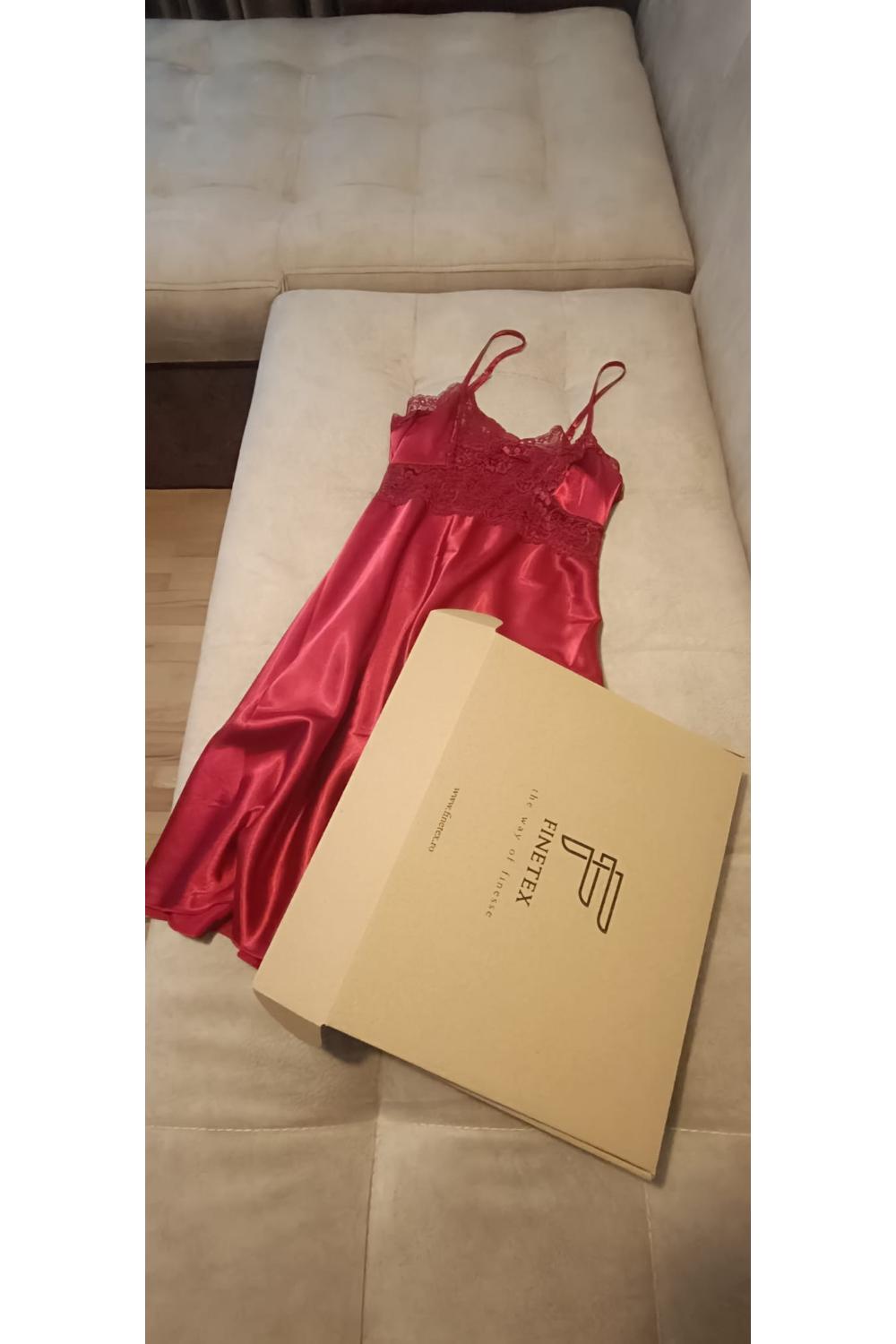 Camasa de noapte din satin bordo